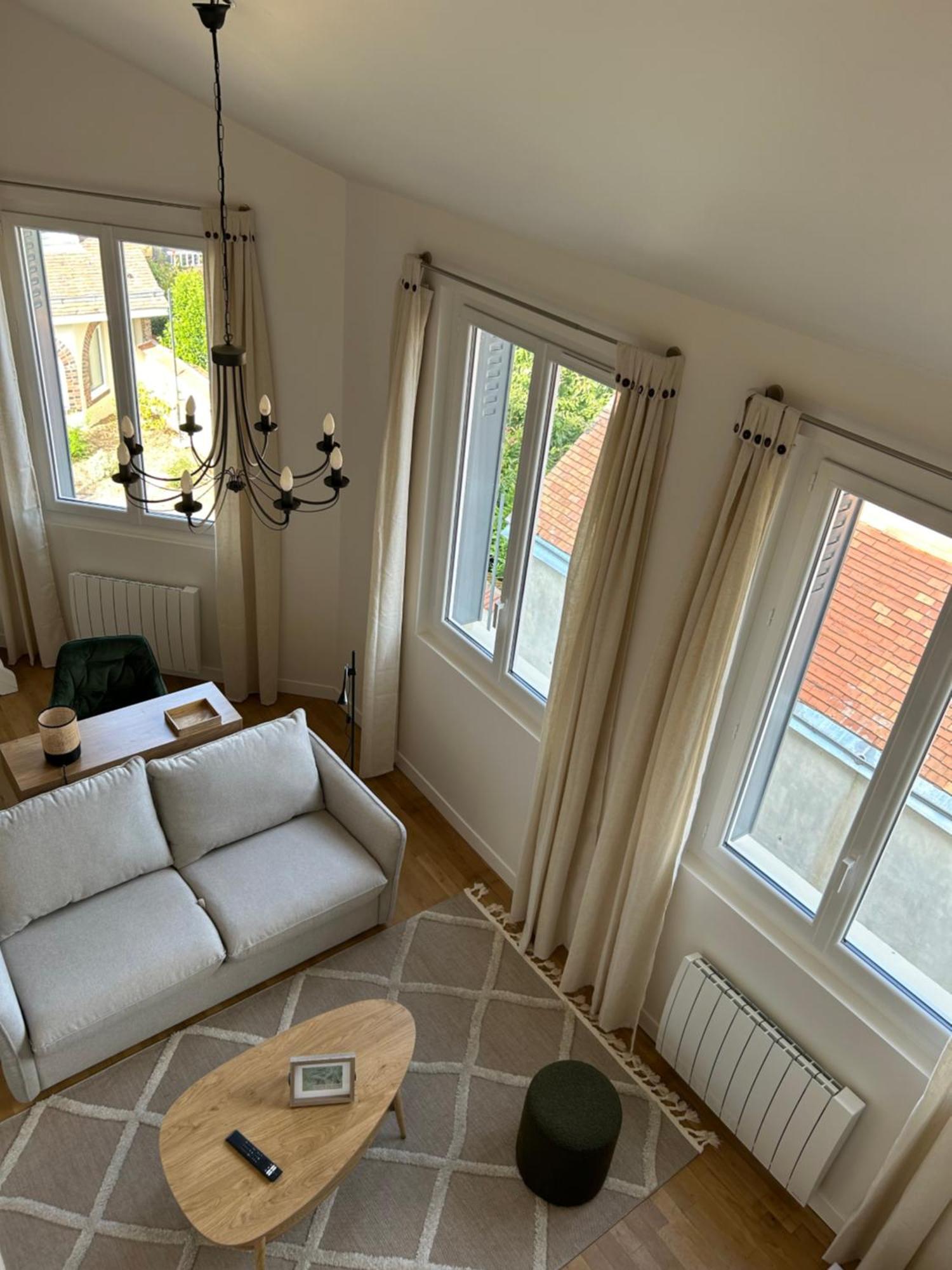 Ferienwohnung Le Carre Courtois Luisant Exterior foto
